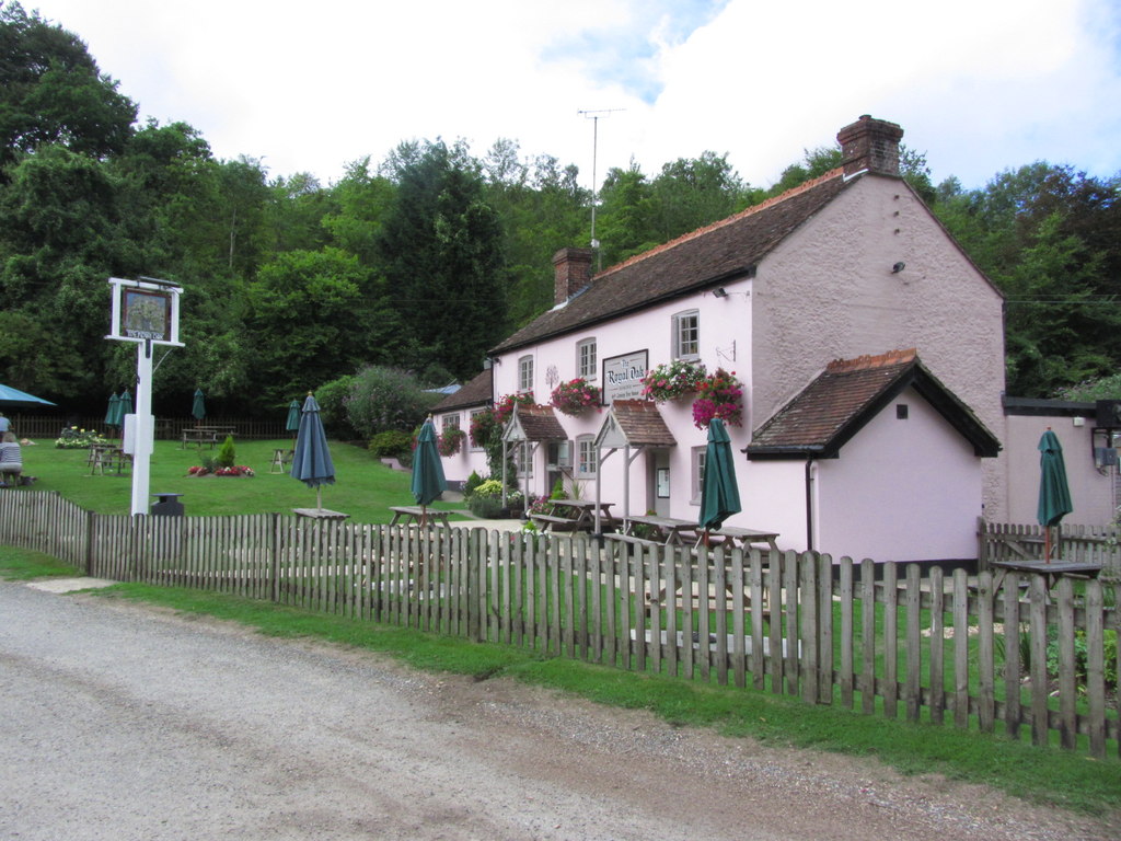 The Royal Oak Hooksway